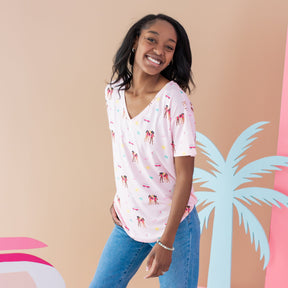 Women’s Relaxed Fit V-Neck in Barbie™ Beach