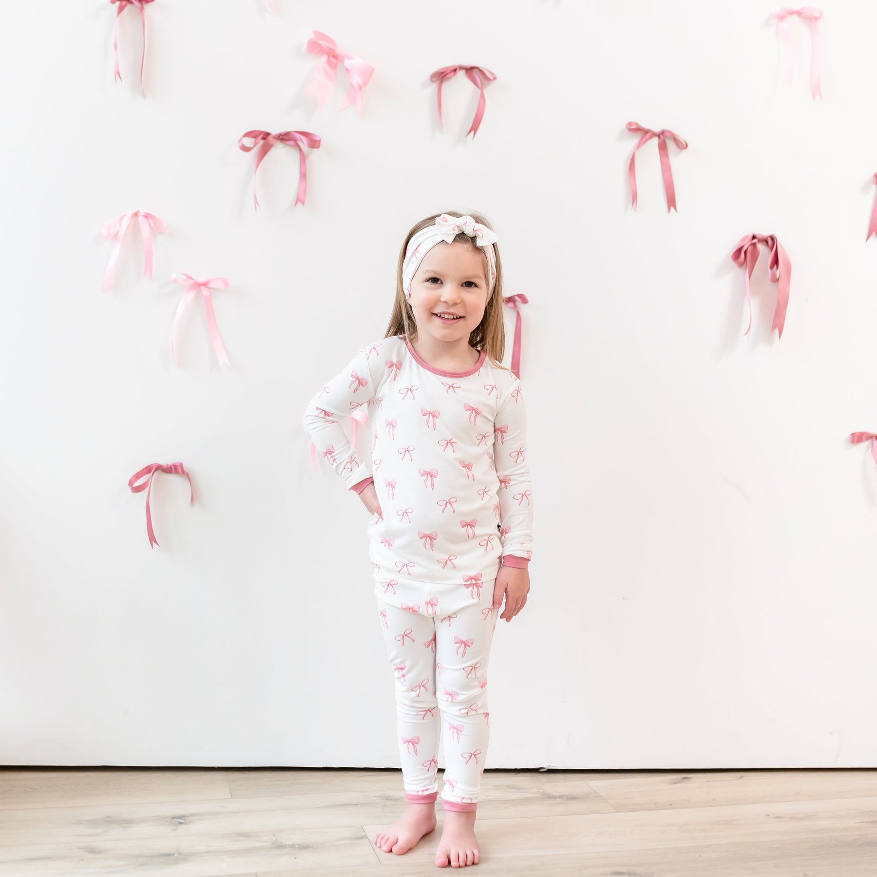 Long Sleeve Pajamas in Bow